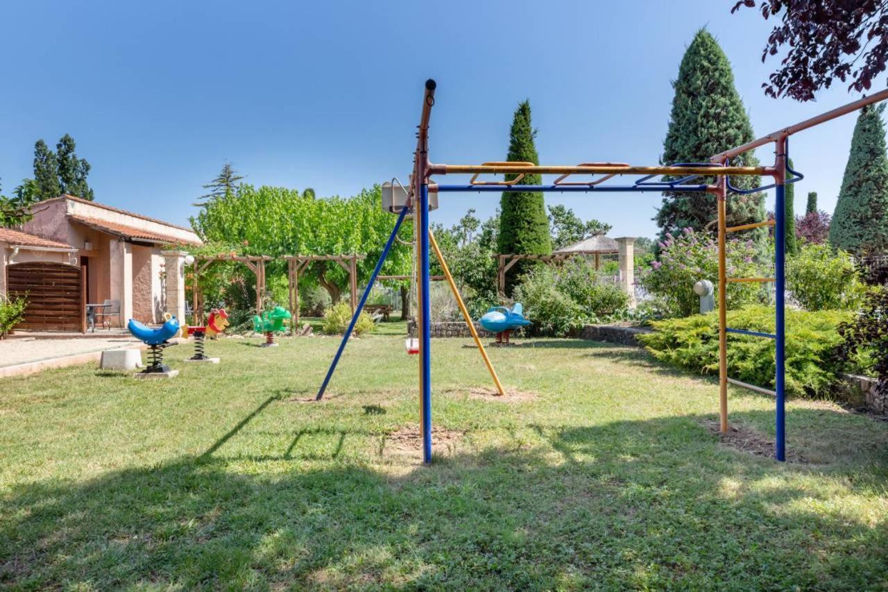 Hotel Domaine De La Bégude Fayence Esterno foto